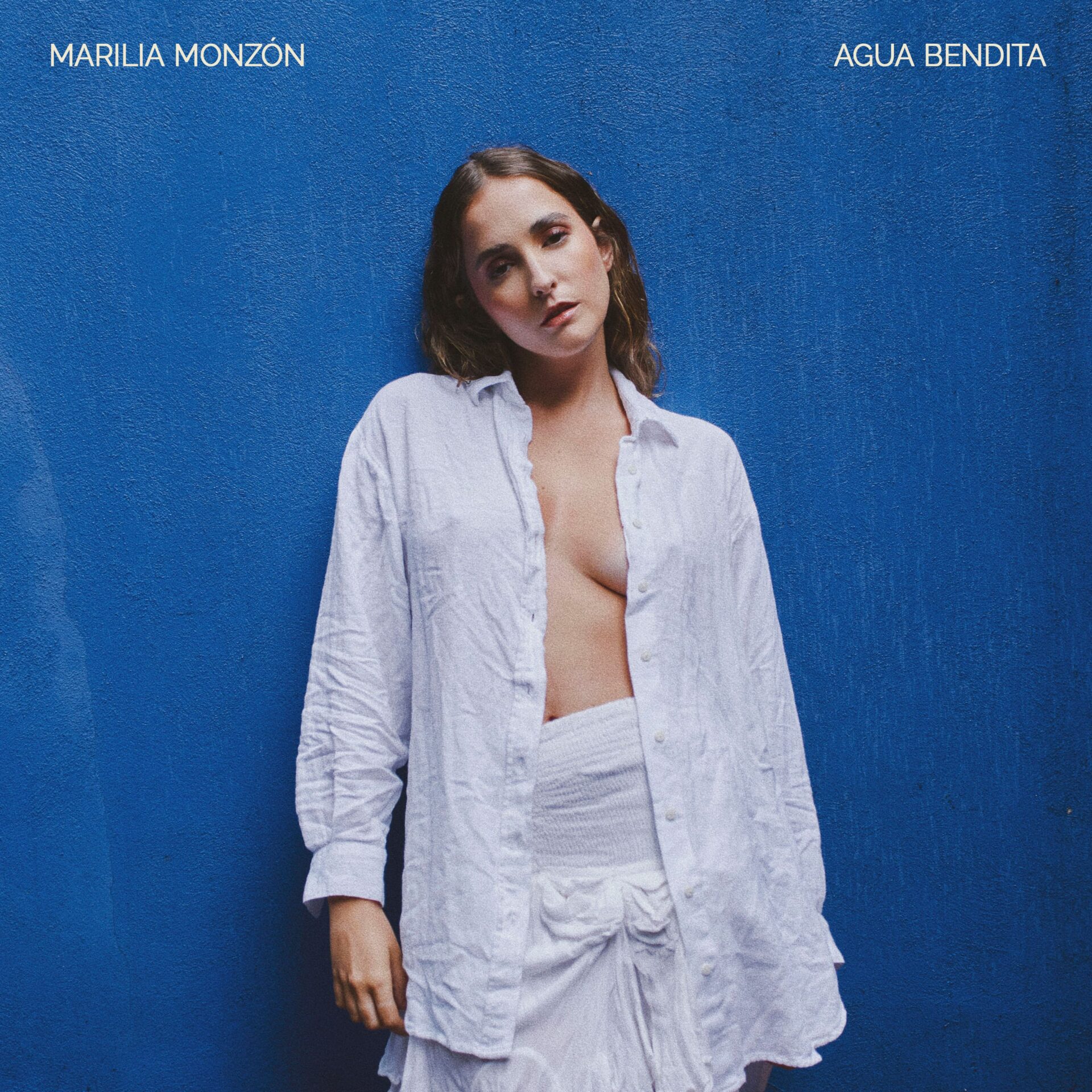 Portada del nuevo single de Marilia Monzón: Agua Bendita